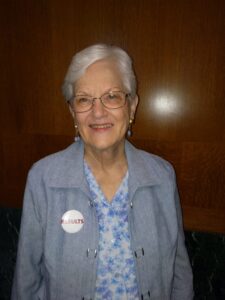 Eloise Sutherland, RESULTS volunteer